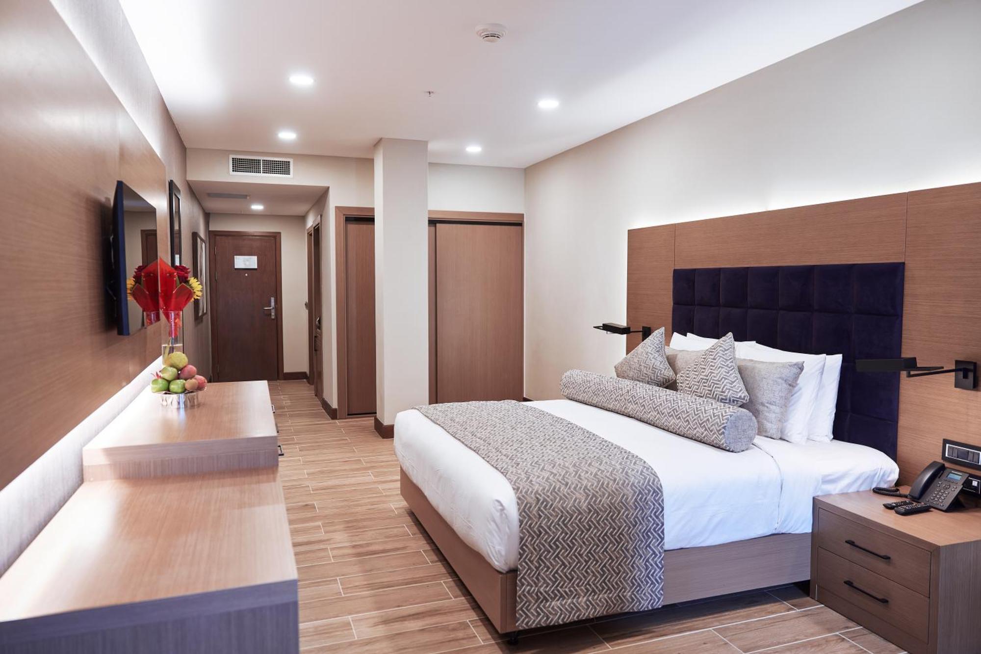 Yogh Hospitality Hotell Paramaribo Exteriör bild