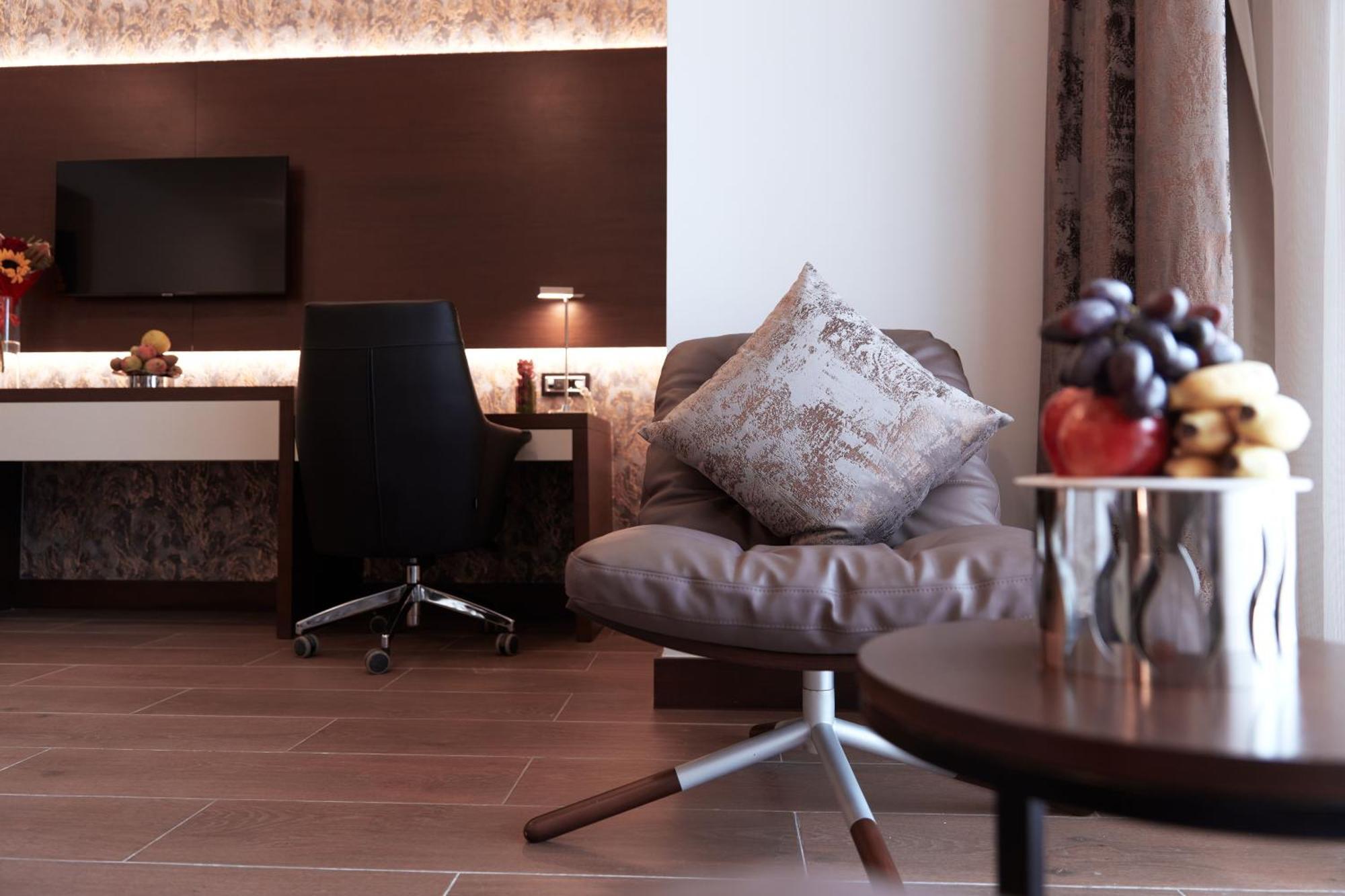 Yogh Hospitality Hotell Paramaribo Exteriör bild